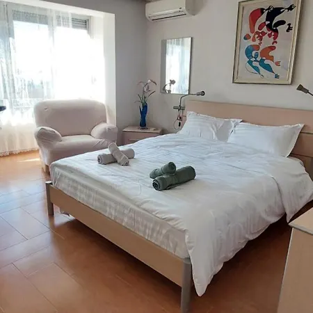 Oasis In The Heart Of Apartment Tirana